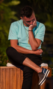 cover Insula Iubirii Extra