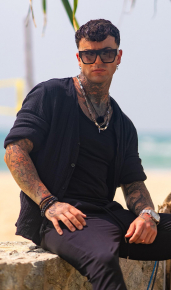 cover Insula Iubirii PLUS