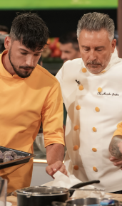 cover Chefi la cuțite | Sezonul 16